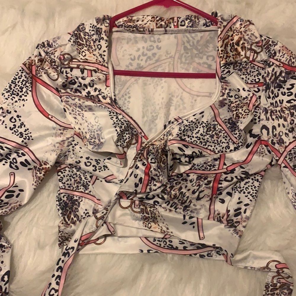 Buchona tie top
